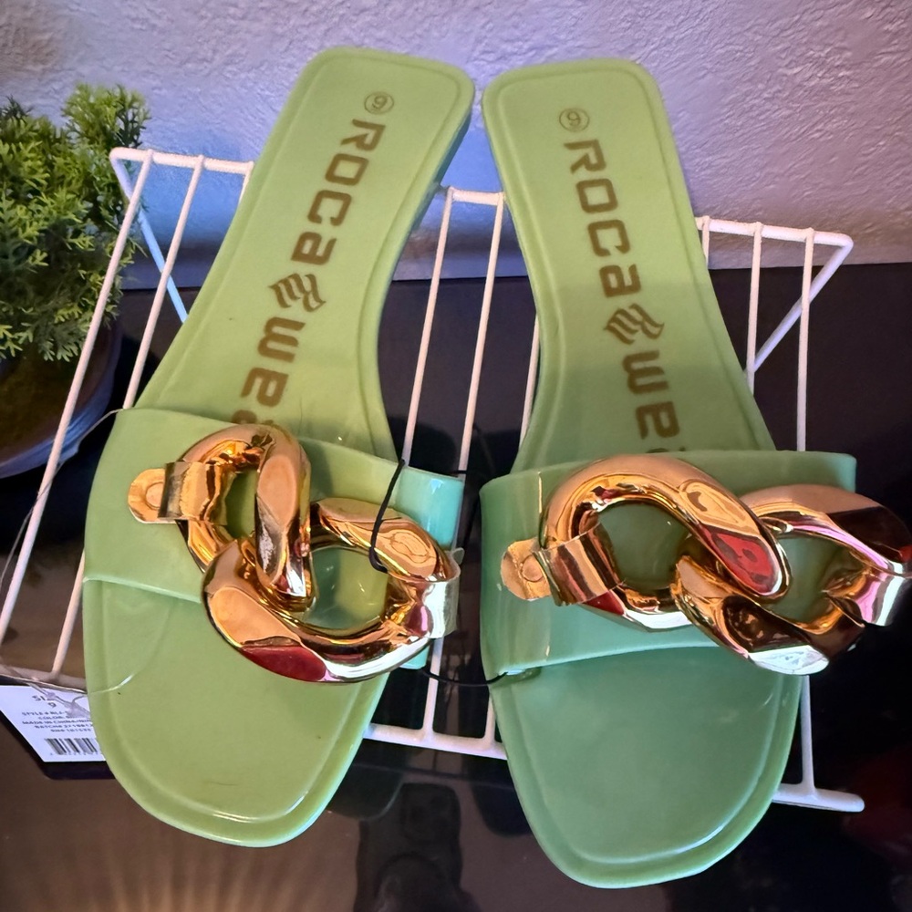 Rocawear Mint Green Slide Sandals with Gold Chain Accent